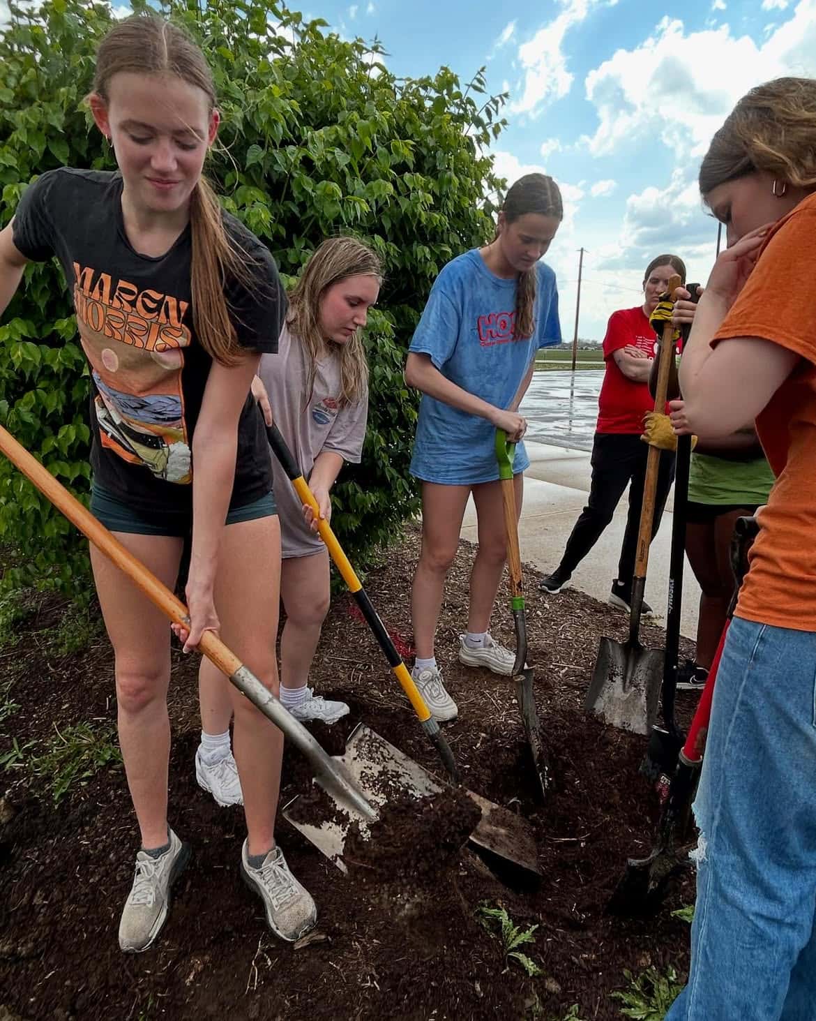 Center Grove Science NHS chapter activity, gallery photo 2